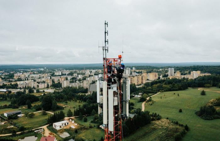 Telia switched on commercial 5G connection – immediately reached 80%. Lithuanian residents
