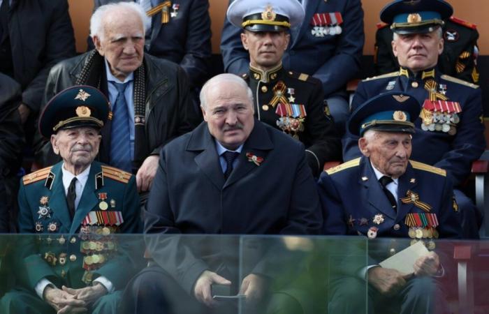 It is announced that Lukashenka is in the hospital