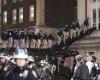 a massive police force arrested protesters who had taken over Columbia University