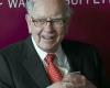 W. Buffett compares artificial intelligence to a nuclear weapon